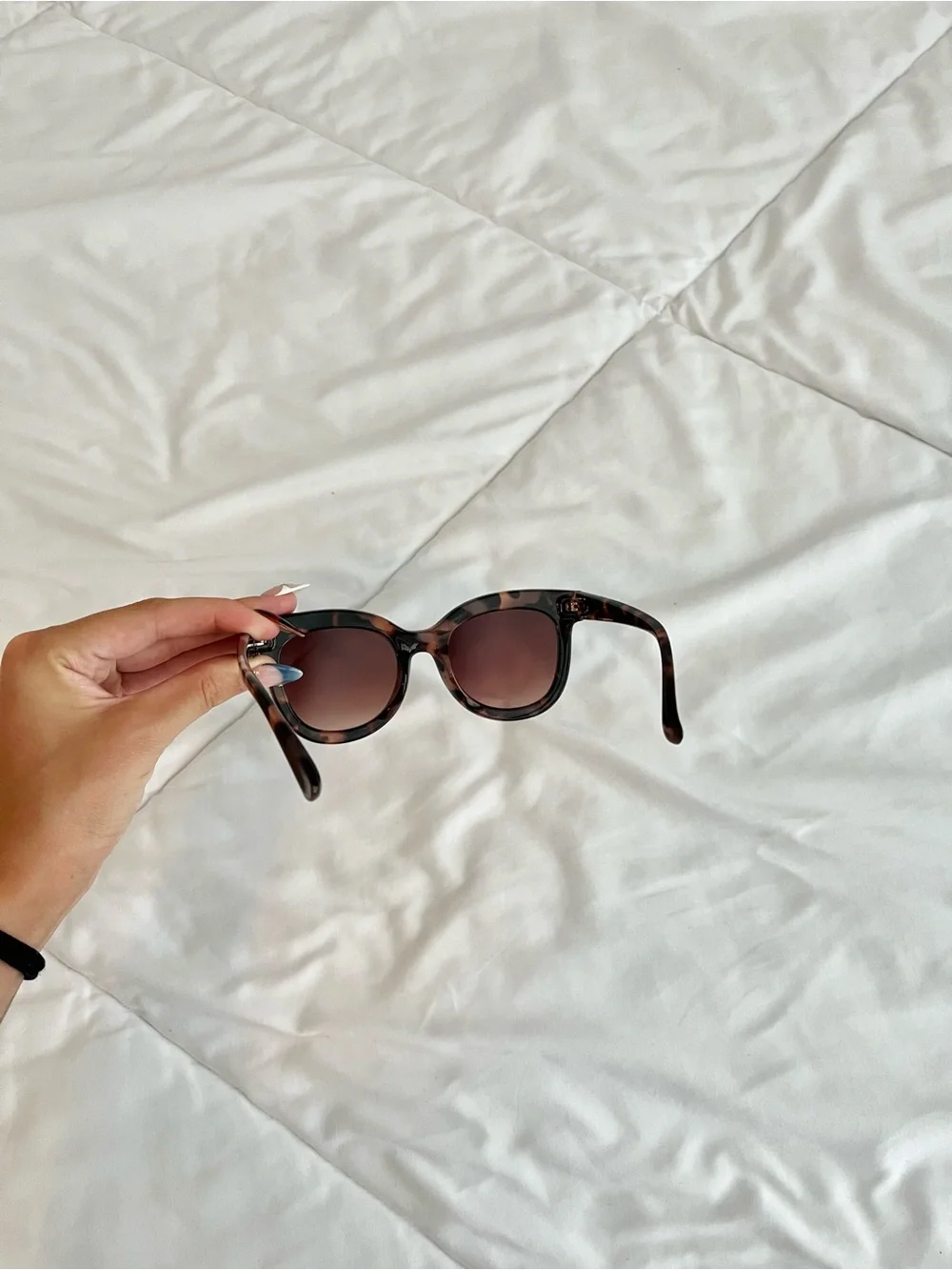Boutique Brown sunglasses